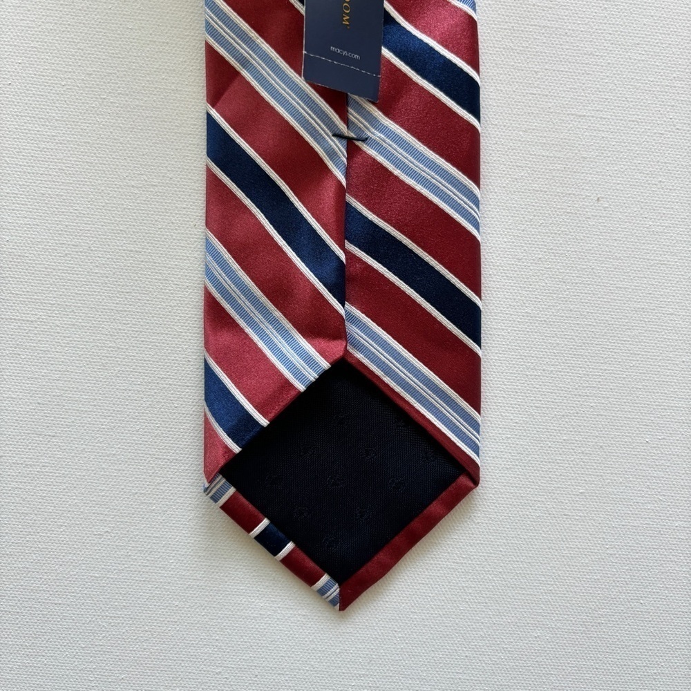 Club Room Estate Neckwear Men’s Silk Red Navy Striped Neck Tie — image 3 of 8